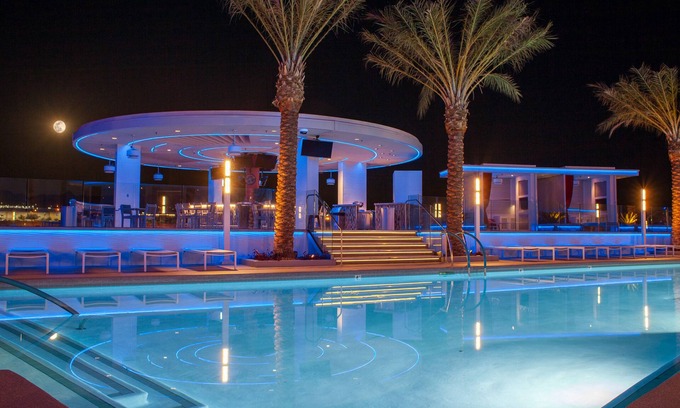 Laughlin Resort | Relaxing Stay at Don Laughlin's Riverside Resort & Casino