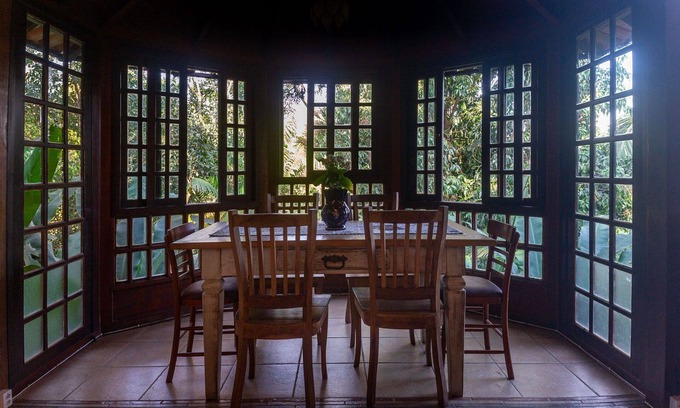 Vargem Grande Hotel | Discover Don Pascual: Family-Friendly with Pool & Spa