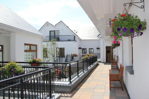 Galway Apartment | Family-Friendly Stay at Donegan Court Aparthotel