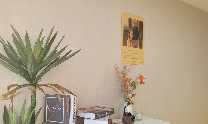 Sindangil-tong Condo | Convenient Stay Near Dongdaem & Myung-Dong with Netflix