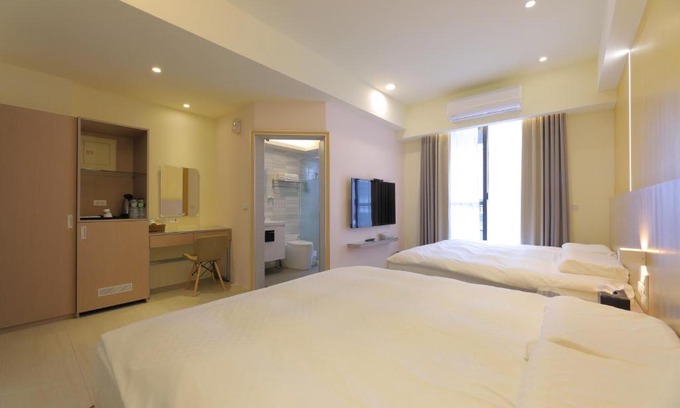 Yuli House | Highly Rated Donghao Hotel: Family-Friendly Getaway