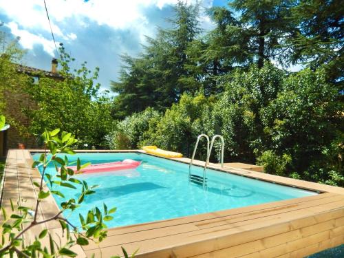 Puliciano House | Elegant Donna Laura: 4-Star Getaway for Families & Pets