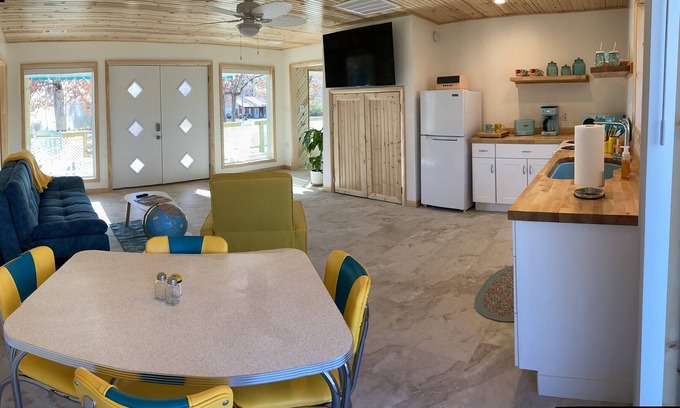 Eagle Rock House | Doo Wop Inn One with Boat Slip