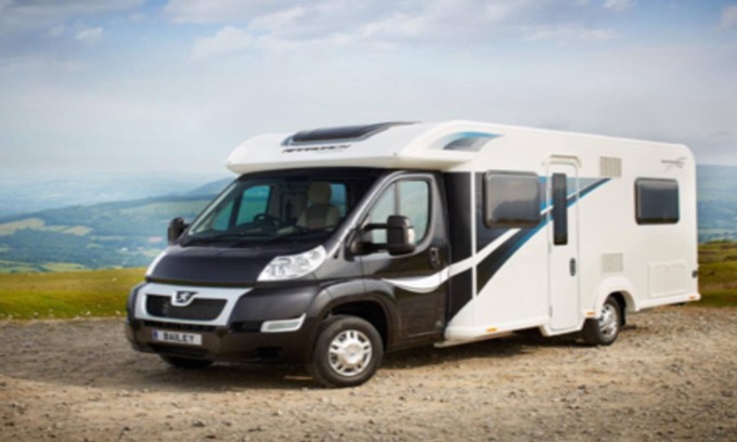 West Bridgford House | Experience Doodles Motorhome with Oceanfront Views