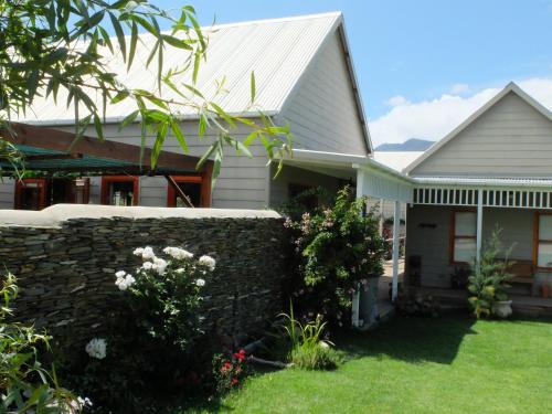 Barrydale House | Exceptional Doorways: 4-Star Family-Friendly Retreat