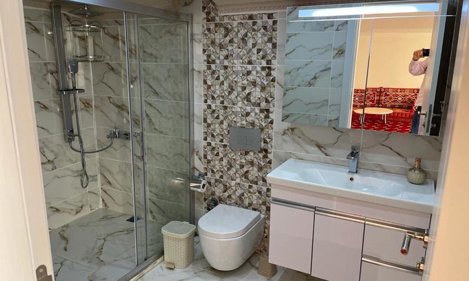 Buyukcekmece Villa | Relax at Doost Villas: Pet-Friendly Getaway with Pool & Hot Tub