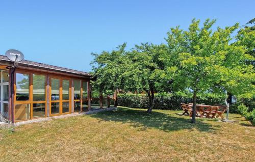 Blankensee House | Pet-Friendly Doppelhaushlfte Blankensee for Family Getaways