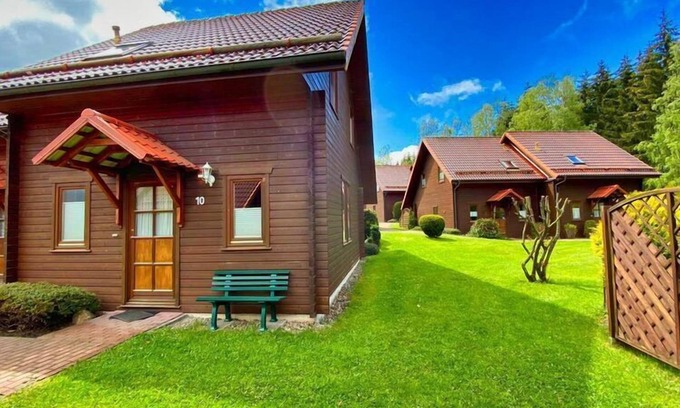 Rotacker House | Cozy Doppelhaushälfte in Hasselfelde with Pet-Friendly Amenities