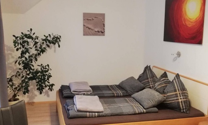 Stadl-Predlitz House | Relaxing Doppelzimmer with Balcony at Gasthof zum Postwirt