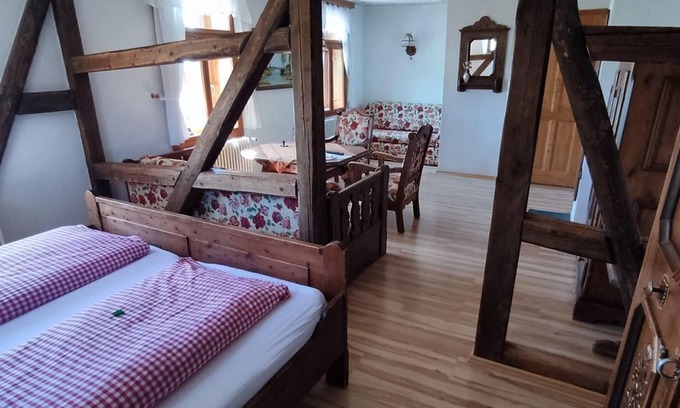 Klingenthal Bed & Breakfast | Comfortable Doppelzimmer with Ocean View - Berggasthaus Schöne Aussicht