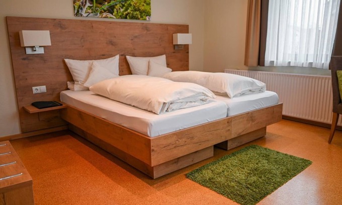 Boos Bed & Breakfast | Cozy Eifelhotel Fuchs Doppelzimmer with Breakfast Included