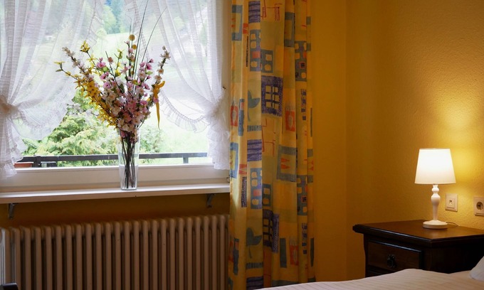 Seebach Apartment | Relaxing Double Room with Balcony for Up to 3 Guests