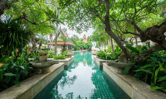Na Chom Thian Resort | Relax at Dor-Shada Resort By The Sea with Ocean Views