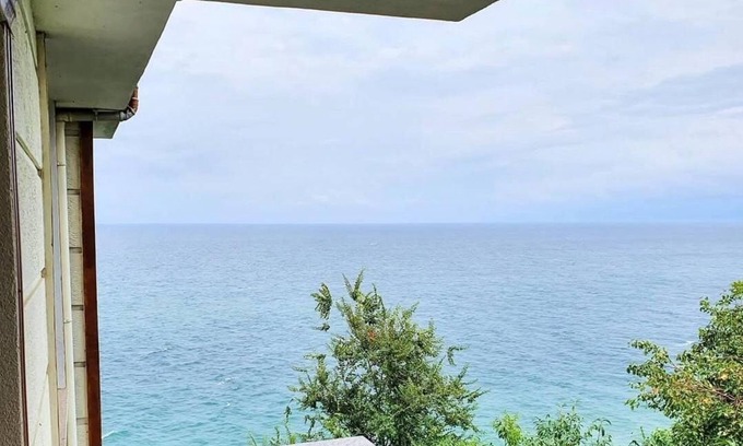 Arakli Hotel | Discover Dora Hotel: Ocean View & Family-Friendly Stay