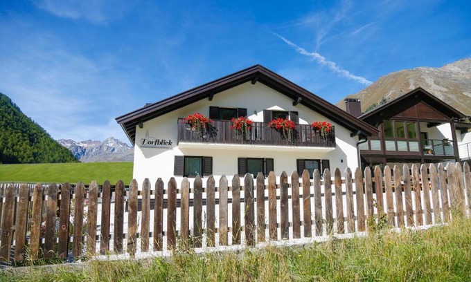 Vernago House | Pet-Friendly Dorfblick Appartements with Oceanfront Views