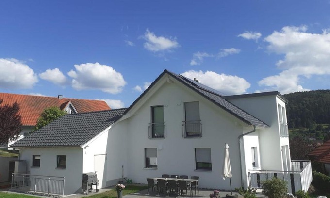 Gemarkung Oberdigisheim Apartment | Top-Rated Dorfglück Oberdigisheim: Pet & Child Friendly Stay