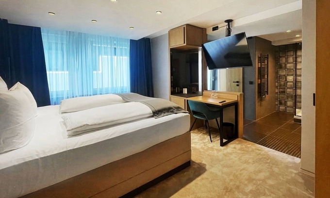 Reutlingen Hotel | Exceptional DORMERO Hotel Reutlingen with Family-Friendly Amenities