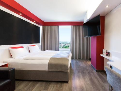 Sternhaule Hotel | Discover DORMERO Hotel Stuttgart: Pet-Friendly & Spa Retreat