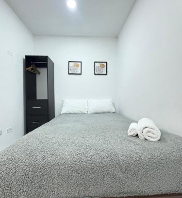 Surquillo Apartment | Dormitorio Independiente con terraza
