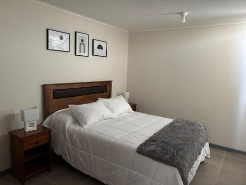 Talca Apartment | Dormitorio matrimonial con baño privado - altos de san miguel