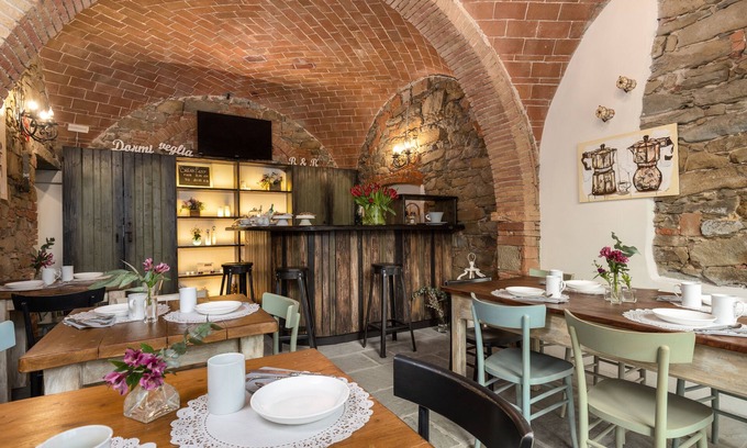 Monte San Savino House | Cozy DormiVeglia B&B: Guest Rated 9.8 with Spa & Breakfast