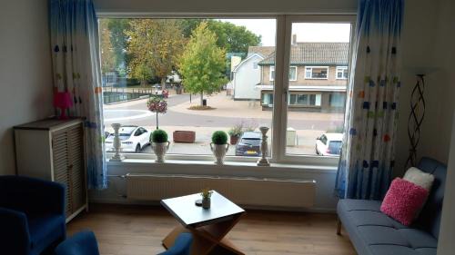 Municipality of Reimerswaal Apartment | Dorpszicht krabbendijke centrum