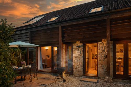 Sherborne House | Discover Dorset Holiday Barns: Family-Friendly Retreat