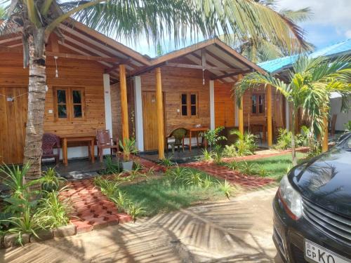 Trincomalee House | Beachfront Bliss at Dots Bey Cabana Uppuveli - 8.8/10 Rated