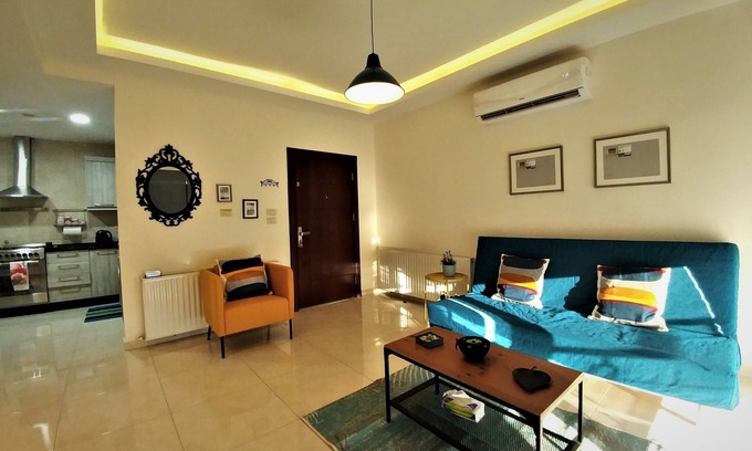 Amman Apartment | Discover Double Key from HR II: Accessible Comfort & Breakfast