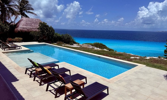 Isla Mujeres House | Casa Amarilla: Oceanfront Retreat with Breathtaking Views
