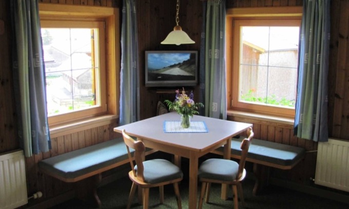 Tannheim Apartment | Ocean View Room at Haus Müller - Guest Rated 10/10