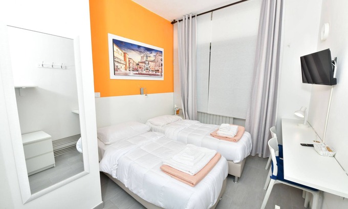 Borgatella House | Comfortable Double Room with Private Bathroom & Kitchen