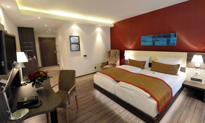 Havelberg Apartment | Indulgent Double Room with Spa & Breakfast Included