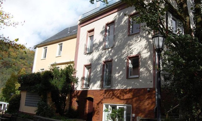 Mainz-Bingen House | Perfect Double Room for Two at Gästehaus am Römerberg
