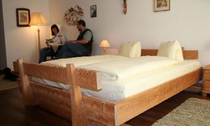 Grosskirchheim House | Double room 2 plus child - Hotelchen Döllacher Dorfwirtshaus