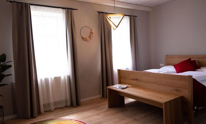 Straden Bed & Breakfast | Double room Abendlicht - Monschein Bioweinhof