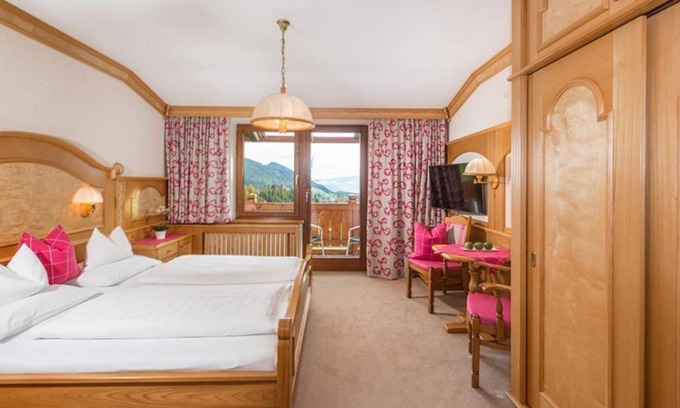 Ramsau am Dachstein House | Comfortable Double Room with Spa and Pool - Ennstalerhof