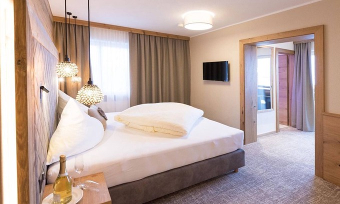 Alpbach Cottage | Cozy Double Room at Gasthof-Pension Der Berghof