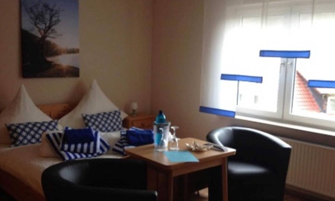 Schmittlotheim Cottage | Cozy Double Room at Landgasthof Elsebach with Breakfast