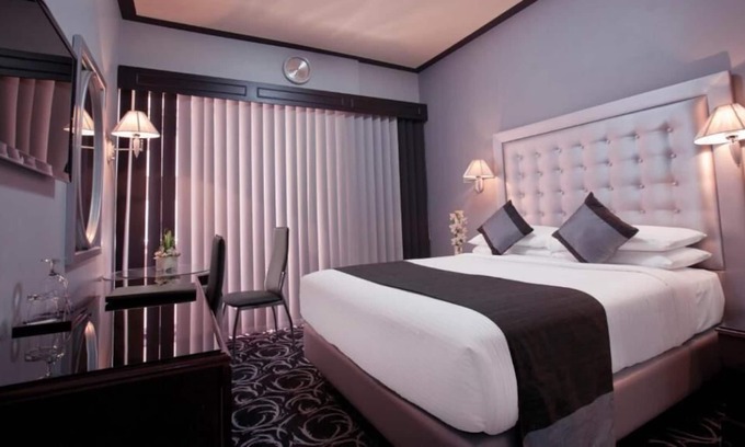 Al Muraqqabat House | Comfortable Double Room Near West Zone Super Market