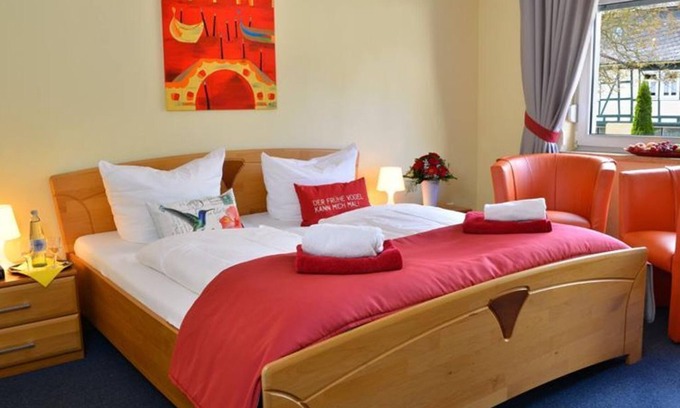 Morz House | Discover Hotel Zum Mühlental: Double Room with Balcony