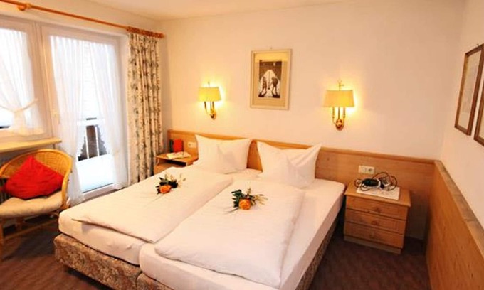 Hirschegg House | Double room standard DZ DL HH "12" - Hotel Garni Adler