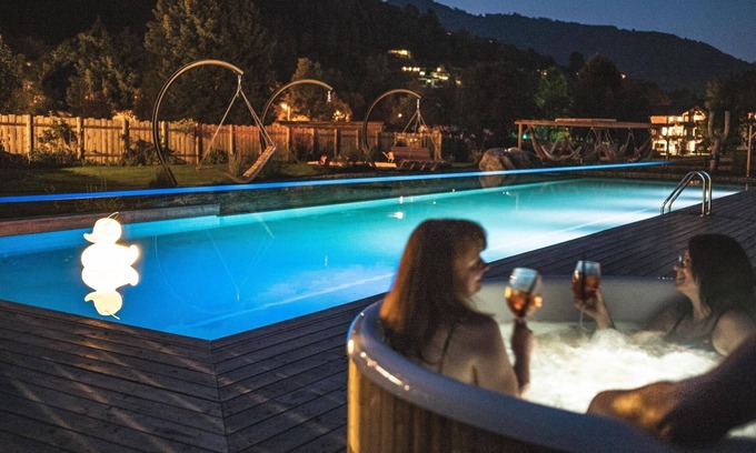 Kaprun House | Superior Double Room at Das Falkenstein with Spa & Pool