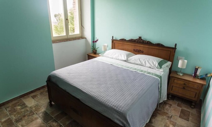 Castel del Piano Apartment | Cozy Double Room with Private Bath, Pet Friendly Stay