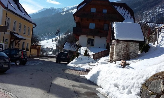 Kleinsolk Apartment | Cozy Double Room with Spa and Breakfast - Apartment Grundner