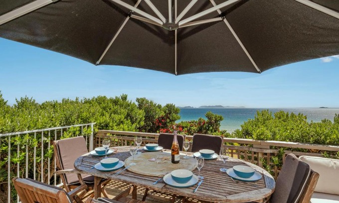 Opito Bay House | Relax at Opito Bay Holiday Home - Ideal for Families