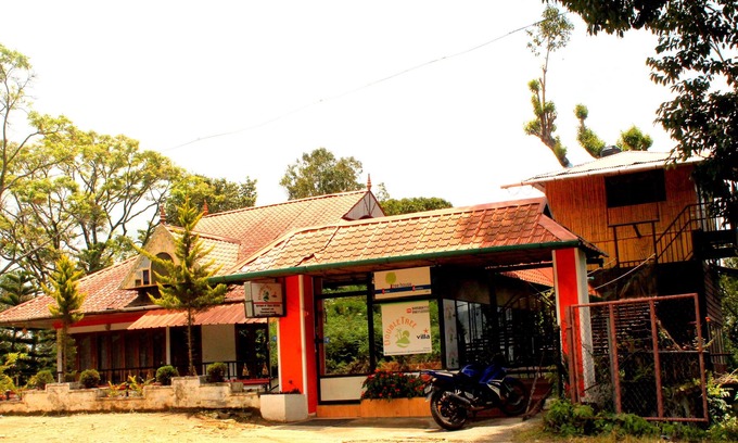 Suryanelli Hotel | Double Tree Villa