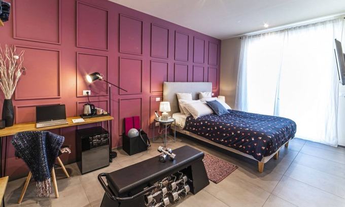 Pescara Bed & Breakfast | Cozy Double Room with Private Bath Near Pescara Airport