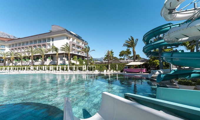 Kemer Resort | Discover DoubleTree by Hilton Antalya-Kemer Resort
