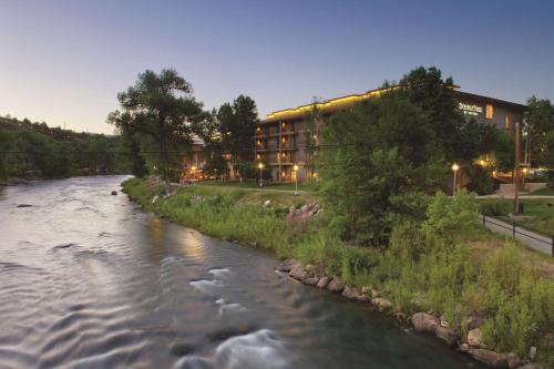 Historic Downtown Durango Hotel | Relax at DoubleTree by Hilton Durango with Pool & Ocean Views